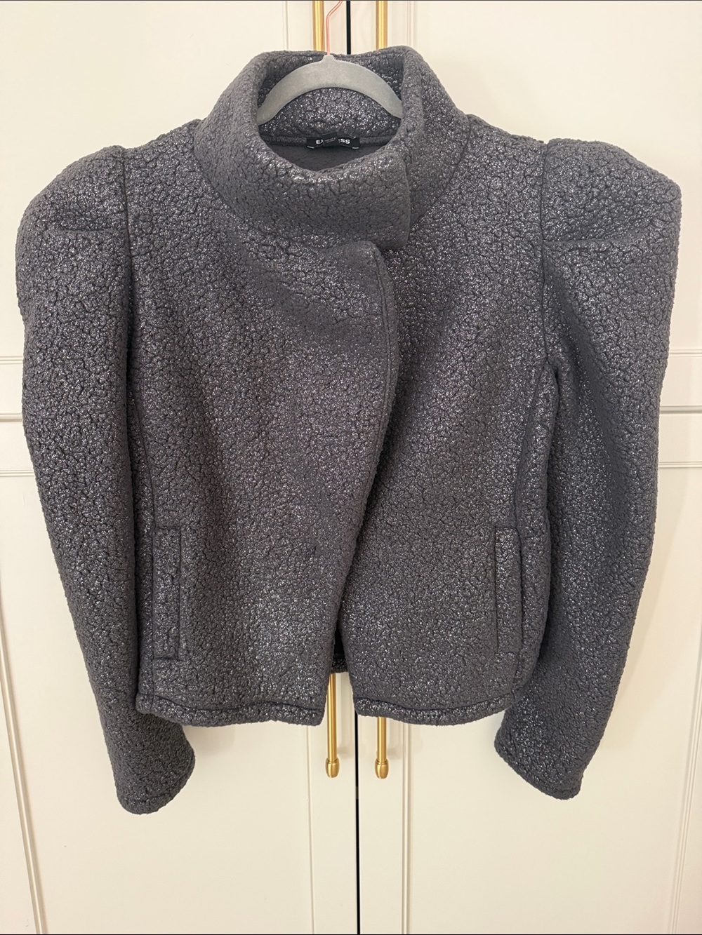 Women’s Express size Medium Gray Textured Bouclé Coat